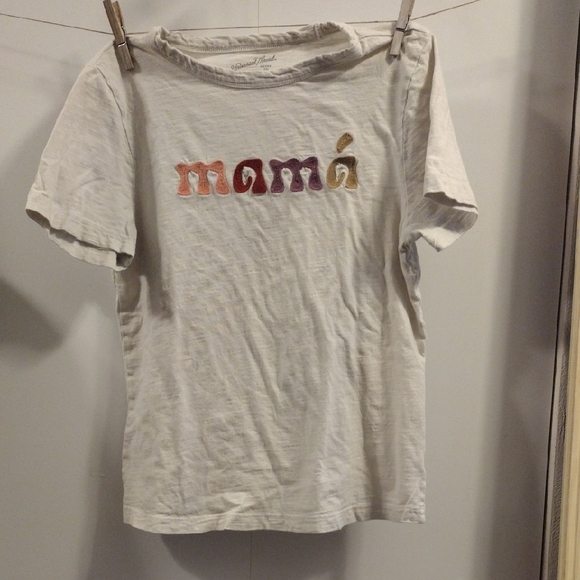 Universal Thread Tops - Mama Graphic T-Shirt-BUNDLE ONLY!